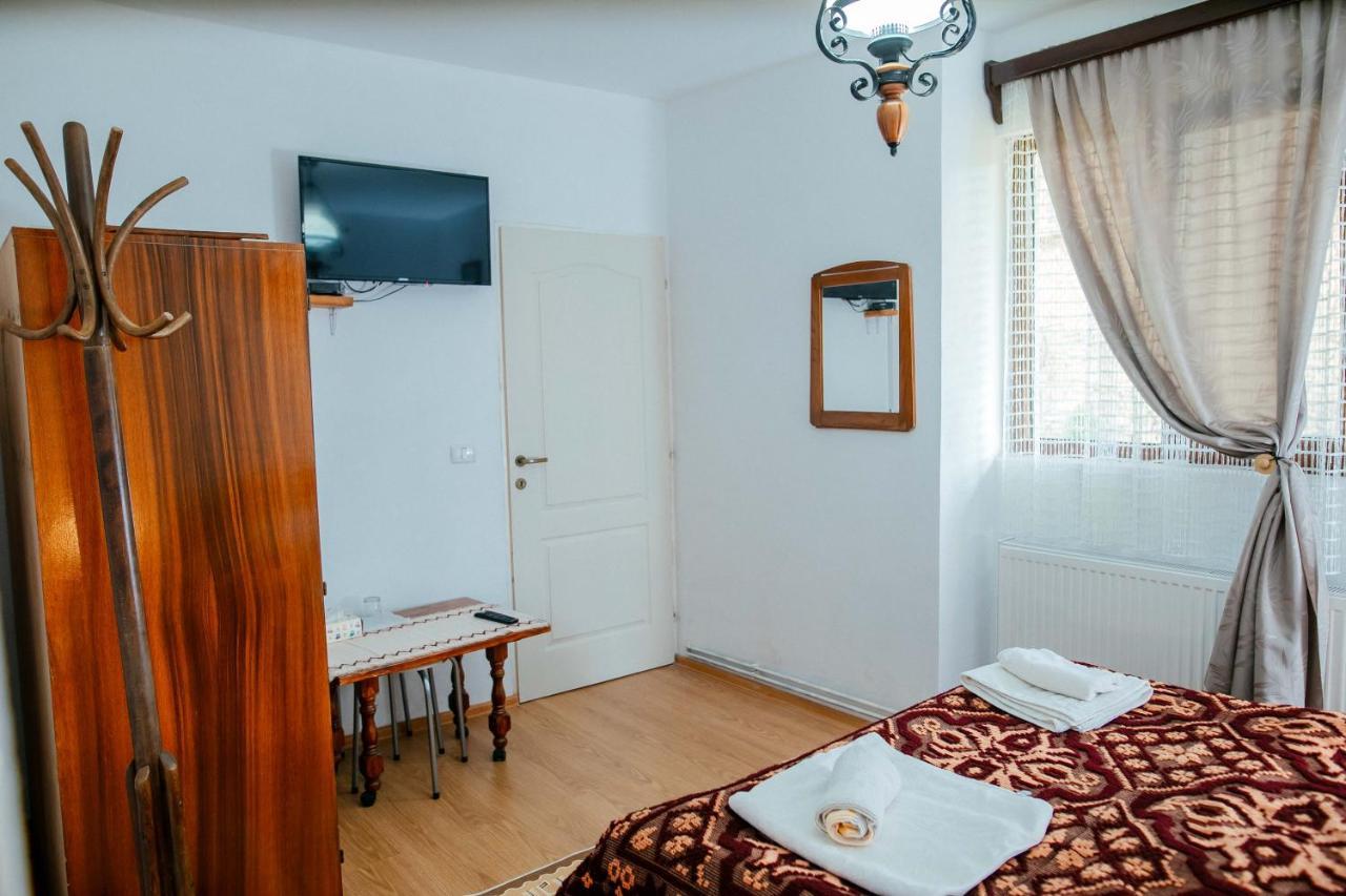Casa Pe Valea Hartibaciului Barcut Exterior foto