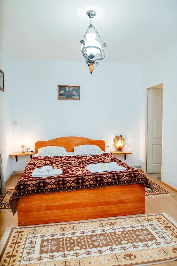 Casa Pe Valea Hartibaciului Barcut Exterior foto
