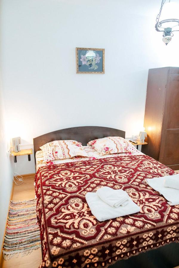 Casa Pe Valea Hartibaciului Barcut Exterior foto
