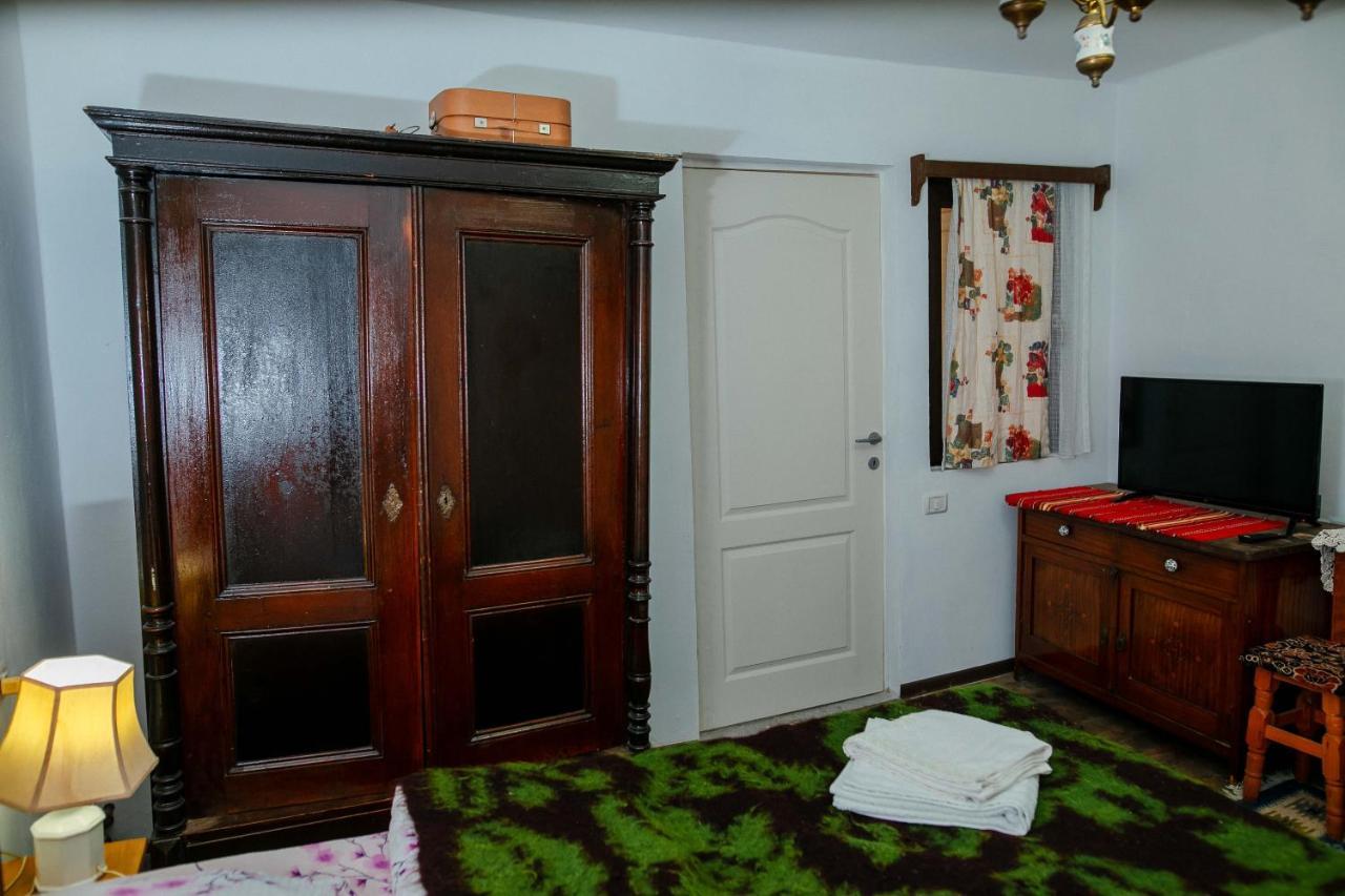 Casa Pe Valea Hartibaciului Barcut Exterior foto